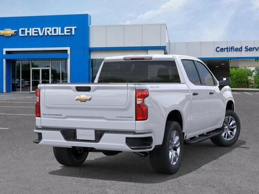 2025 Chevrolet Silverado 1500 Custom