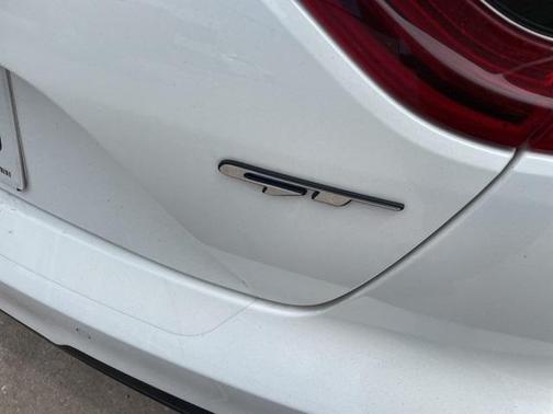 2019 Kia Stinger GT2