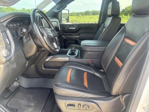 2023 GMC Sierra 3500 AT4