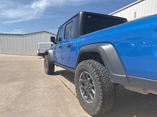 2020 Jeep Gladiator Sport