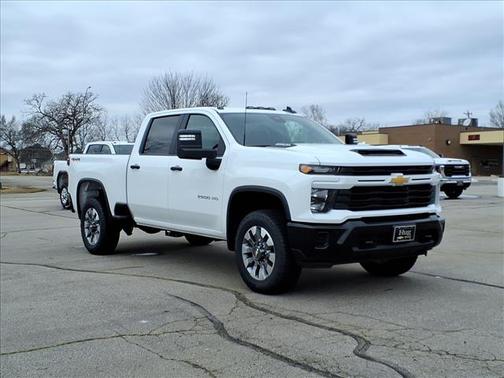 2026 Chevrolet Silverado 2500 Custom