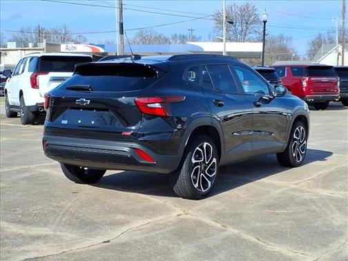 2025 Chevrolet Trax RS