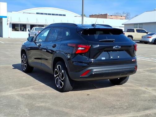 2025 Chevrolet Trax RS