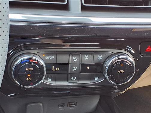 2025 Chevrolet Trax RS