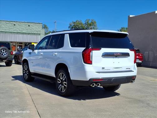 2024 GMC Yukon AT4