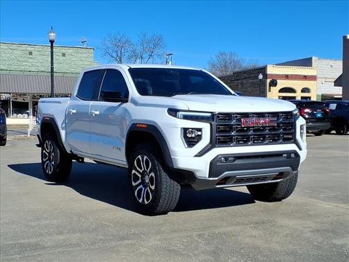 2024 GMC Canyon AT4