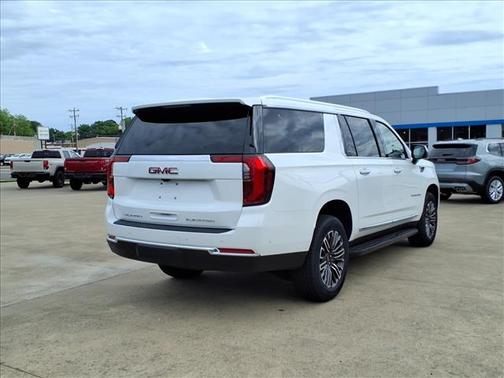 Summit White 2026 GMC Yukon XL Elevation