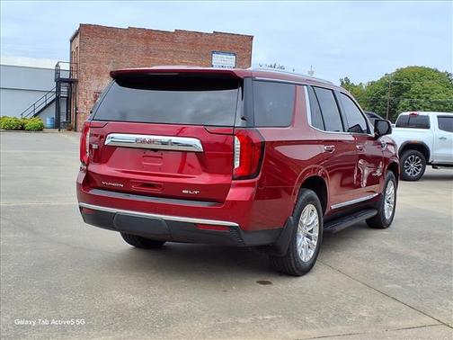 2024 GMC Yukon SLT