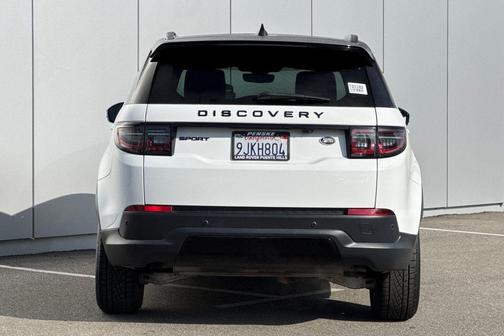 Fuji White 2023 Land Rover Discovery Sport S