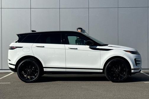 2026 Land Rover Range Rover Evoque Dynamic SE