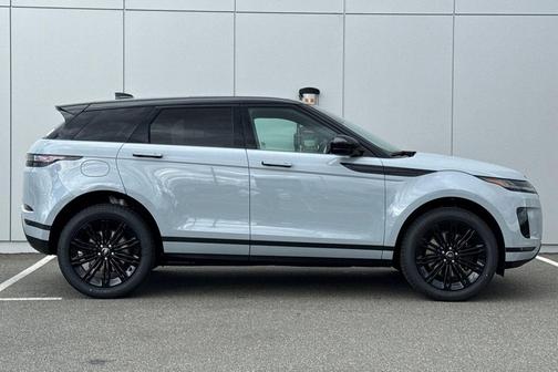 Arroios Grey Metallic 2026 Land Rover Range Rover Evoque S
