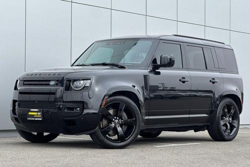 Santorini Black Metallic 2025 Land Rover Defender 110 P400 X-Dynamic SE