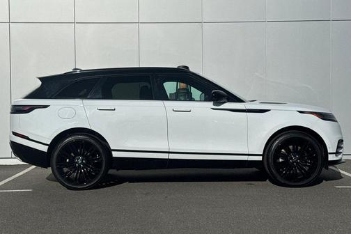 2026 Land Rover Range Rover Velar P250 SE R-Dynamic