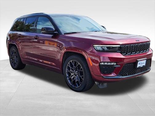 2025 Jeep Grand Cherokee Summit