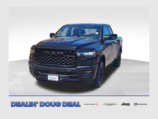 Diamond Black Crystal Pearlcoat 2026 RAM 1500 Big Horn/Lone Star