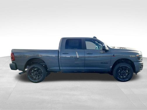 2025 RAM 2500 Laramie Crew Cab 4x4 6'4' Box