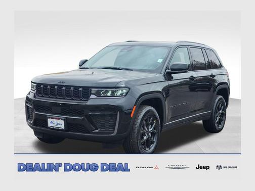 Diamond Black Crystal Pearlcoat 2026 Jeep Grand Cherokee Altitude