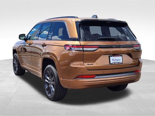 Copper Shino Metallic Clearcoat 2026 Jeep Grand Cherokee Limited