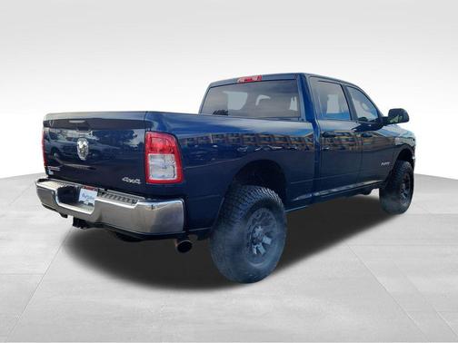 2022 RAM 2500 Big Horn Crew Cab 4x4 6'4' Box