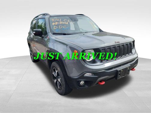Sting-Gray Clearcoat 2022 Jeep Renegade Trailhawk