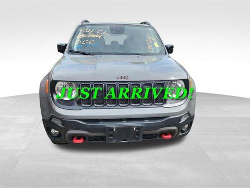 Sting-Gray Clearcoat 2022 Jeep Renegade Trailhawk