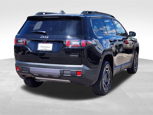 Hydro Blue Pearlcoat 2026 Jeep Cherokee Laredo 4x4