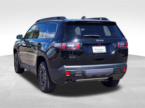 Hydro Blue Pearlcoat 2026 Jeep Cherokee Laredo 4x4