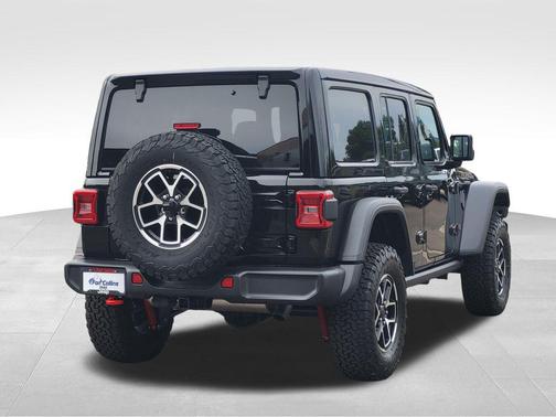 Black Clearcoat 2026 Jeep Wrangler Rubicon