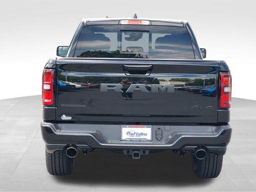 Diamond Black Crystal Pearlcoat 2026 RAM 1500 Big Horn/Lone Star