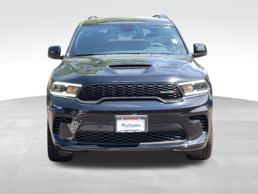 DB Black Crystal Clearcoat 2026 Dodge Durango GT HEMI V8