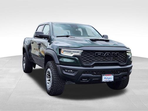 Serrano Green Metallic 2026 RAM 1500 RHO Crew Cab 4x4 5'7' Box