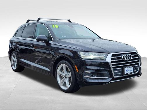 2019 Audi Q7 55 Prestige