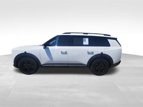 Glacial White Pearl 2027 Kia Telluride X-Line SX-Prestige