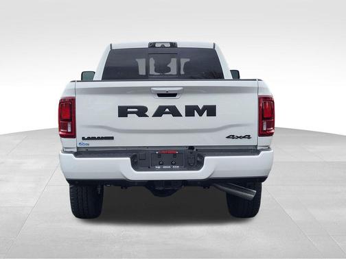 Bright White Clearcoat 2026 RAM 2500 Laramie Crew Cab 4x4 6'4' Box