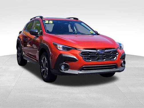 Sun Blaze Pearl 2025 Subaru Crosstrek Premium