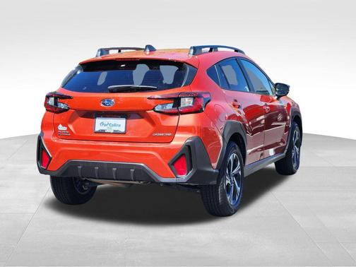 Sun Blaze Pearl 2025 Subaru Crosstrek Premium