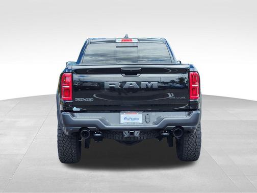 Diamond Black Crystal Pearlcoat 2026 RAM 1500 RHO Crew Cab 4x4 5'7' Box