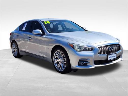 2014 INFINITI Q50 Premium