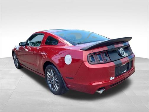 2014 Ford Mustang V6 Premium