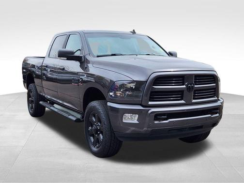 Granite Crystal Metallic Clearcoat 2017 RAM 2500 Big Horn Crew Cab 4x4 6'4' Box