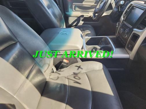 2017 RAM 2500 Big Horn Crew Cab 4x4 6'4' Box