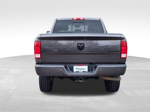 Granite Crystal Metallic Clearcoat 2017 RAM 2500 Big Horn Crew Cab 4x4 6'4' Box