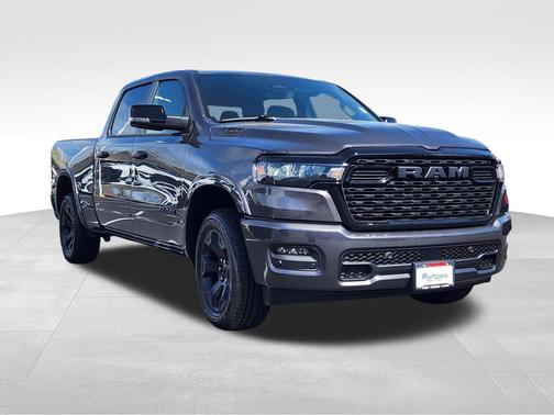 Granite Crystal Metallic Clearcoat 2026 RAM 1500 Big Horn/Lone Star