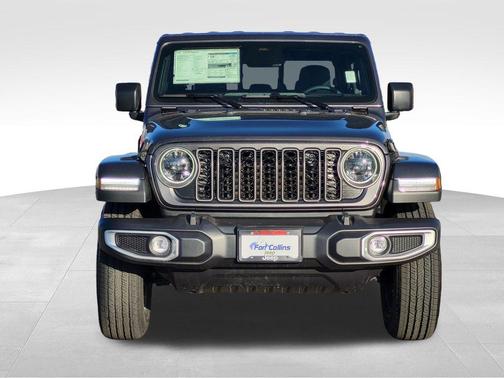 2026 Jeep Gladiator Sahara 4x4