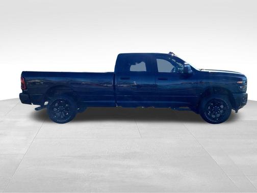 2026 RAM 3500 Big Horn Crew Cab 4x4 8' Box