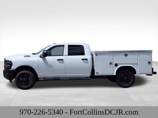 2025 RAM 3500 Tradesman Crew Cab 4x4 8' Box