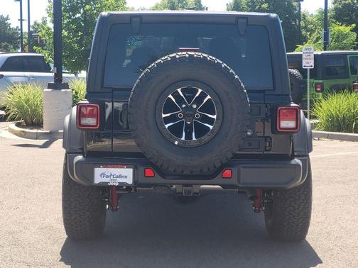 Black Clearcoat 2026 Jeep Wrangler Willys