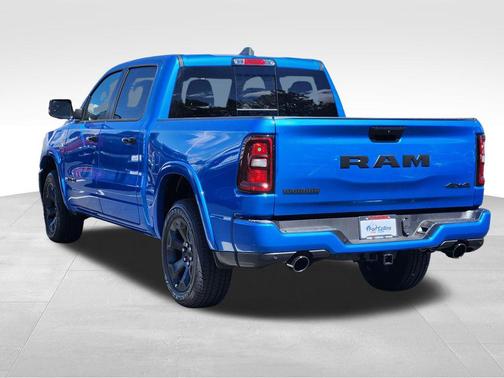 Hydro Blue Pearlcoat 2026 RAM 1500 Big Horn/Lone Star