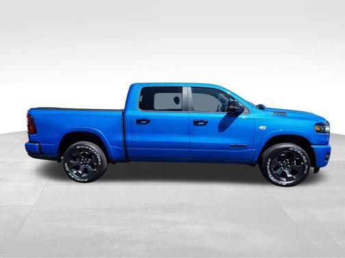 Hydro Blue Pearlcoat 2026 RAM 1500 Big Horn/Lone Star