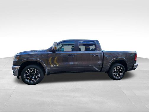 Granite Crystal Metallic Clearcoat 2026 RAM 1500 Laramie